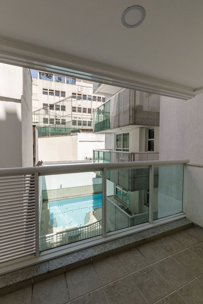 Promenade Palladium Leblon QUARTO LUXO CASAL VISTA INTERNA 7