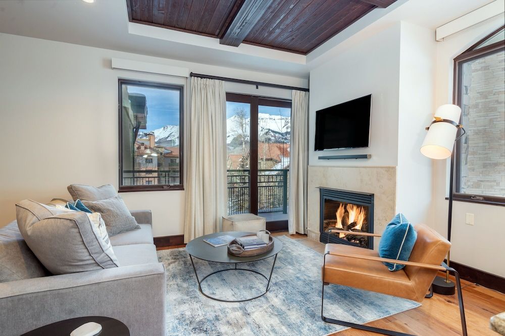 One Bedroom Standard Residence