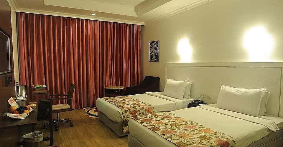 Hotel Hindusthan International Bhubaneswar Premium (Pool or Garden) View (With Bathtub) 7
