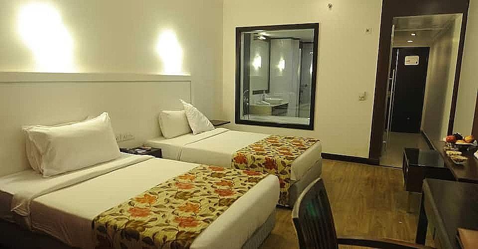 Hotel Hindusthan International Bhubaneswar Premium (Pool or Garden) View (With Bathtub) 5