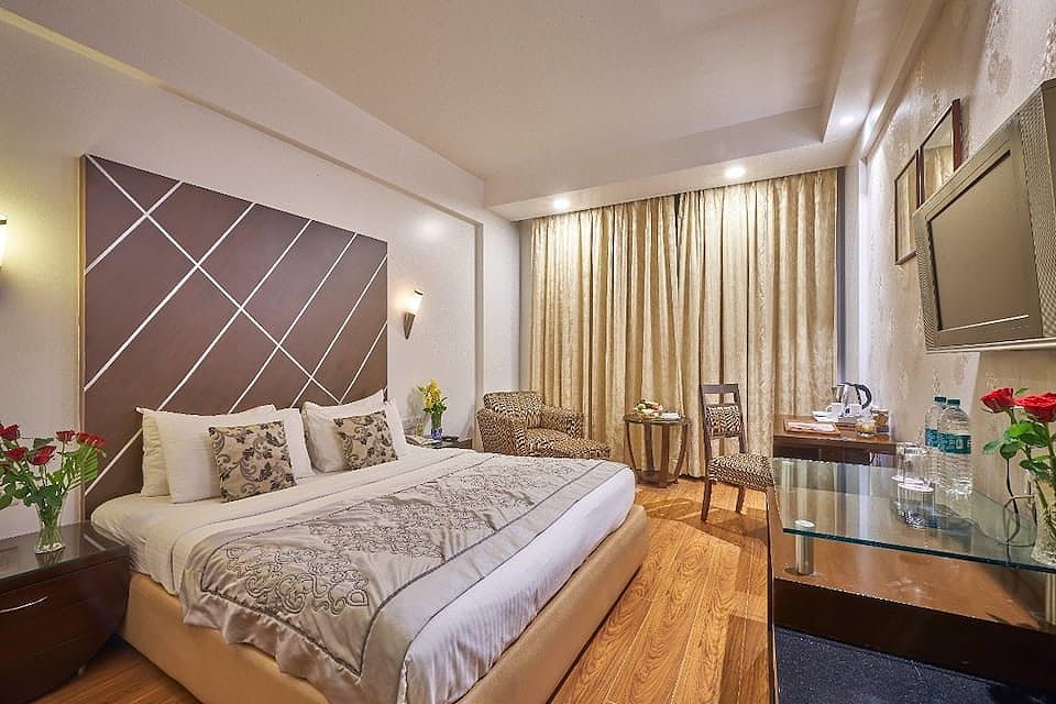 Hotel Hindusthan International Bhubaneswar Deluxe AC 2