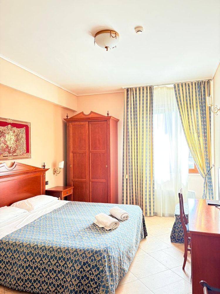 Hotel D'Angelo Palace
