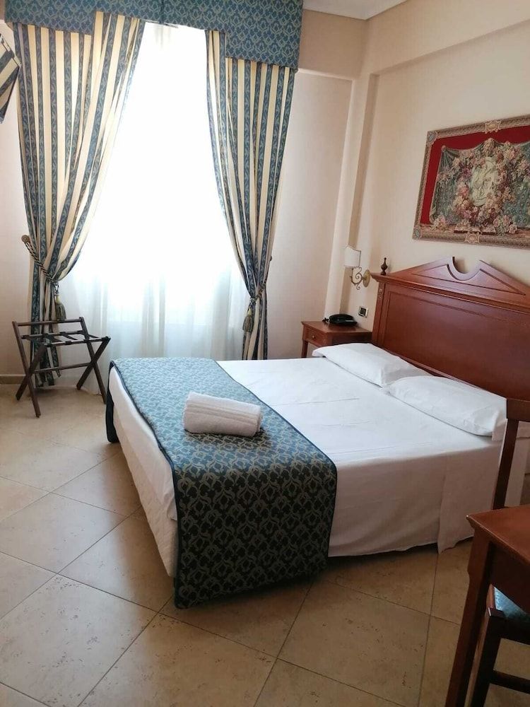 Hotel D'Angelo Palace Double Room Single Use 2