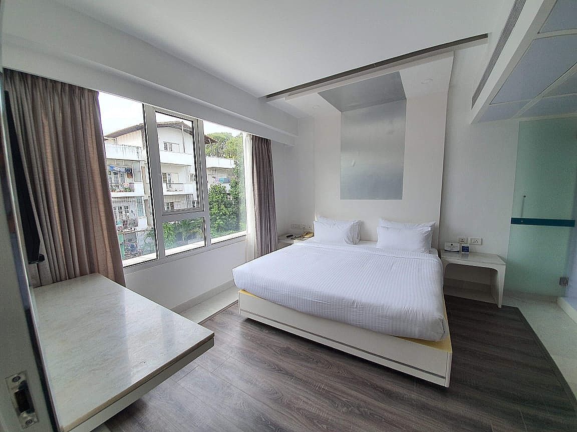 Shravanthi Sarovar Portico Superior Double and Twin Room