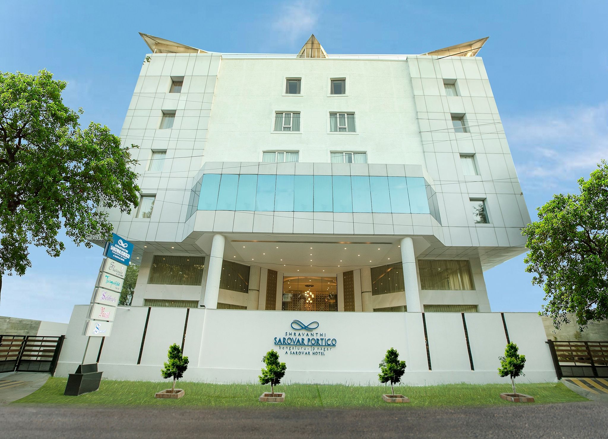 Shravanthi Sarovar Portico