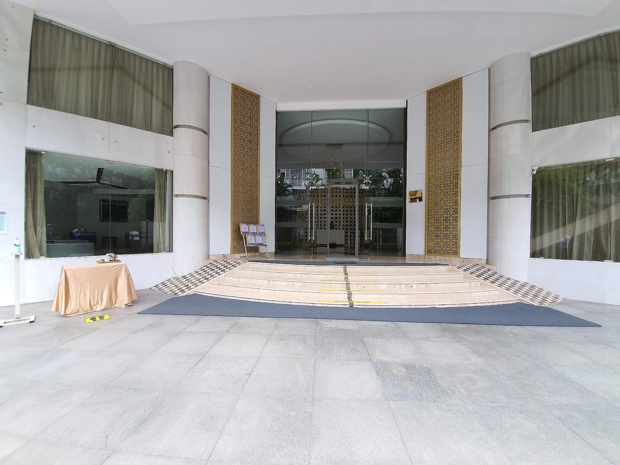 Hotel Exterior