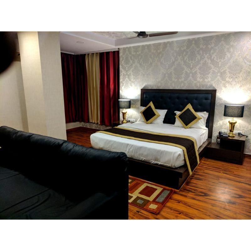 Suite Room
