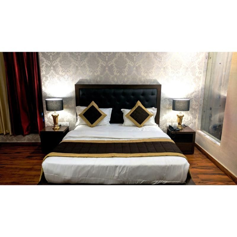 Suite Room