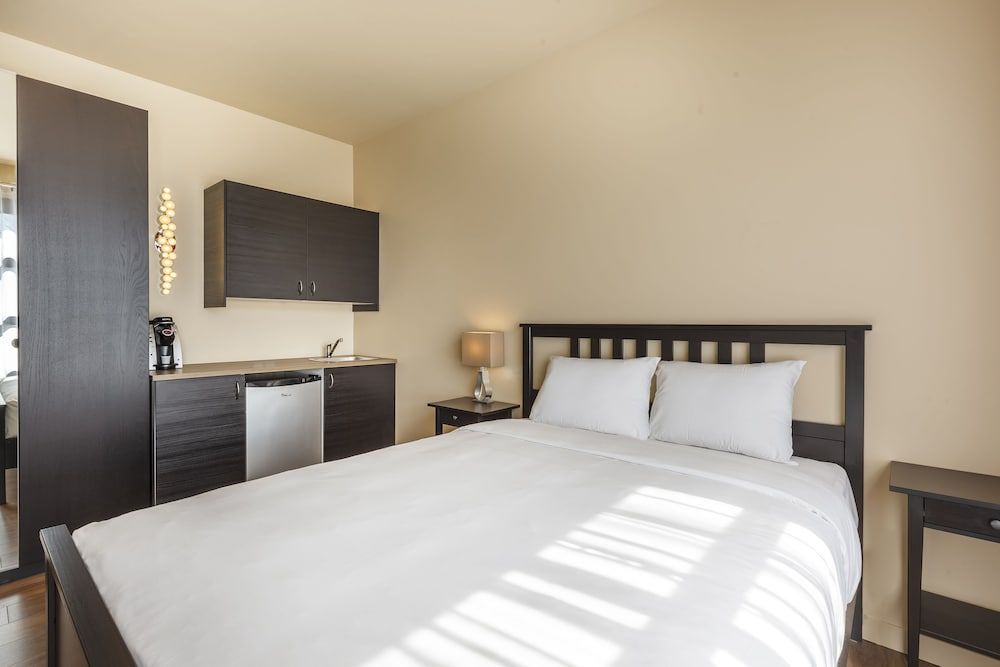 Hotel Universel Standard Studio (Unilofts Building) 6