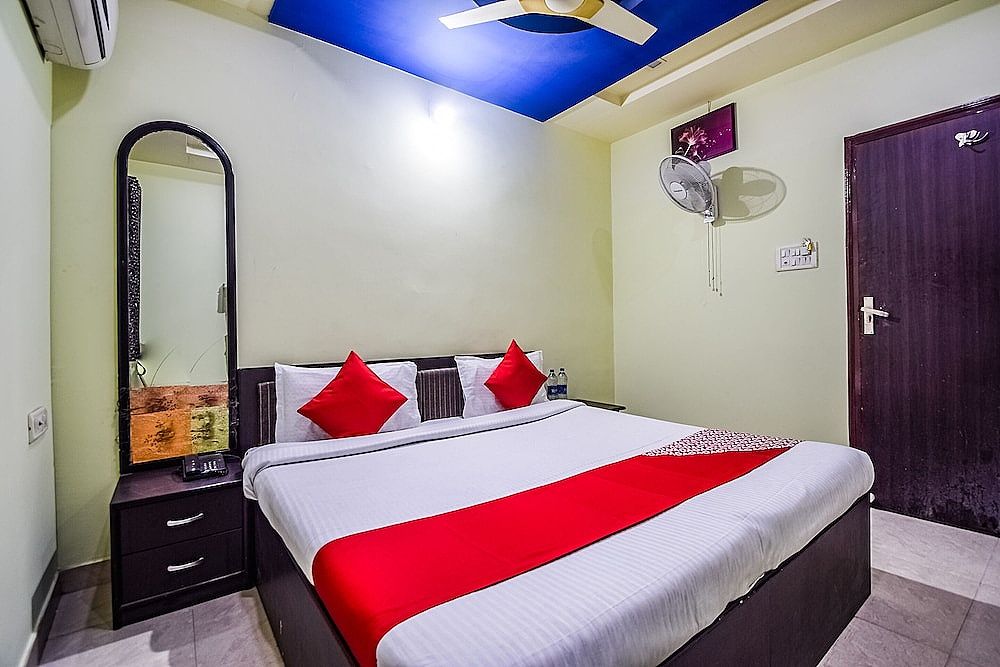 undefined OYO 36444 Hotel Prabhave & Dining Hall 6