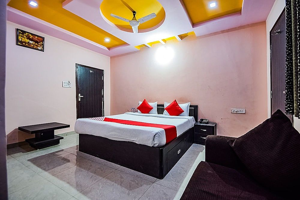 undefined OYO 36444 Hotel Prabhave & Dining Hall 7