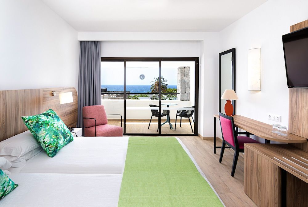 Superior Double Room, Balcony, Sea View (2 adultos)