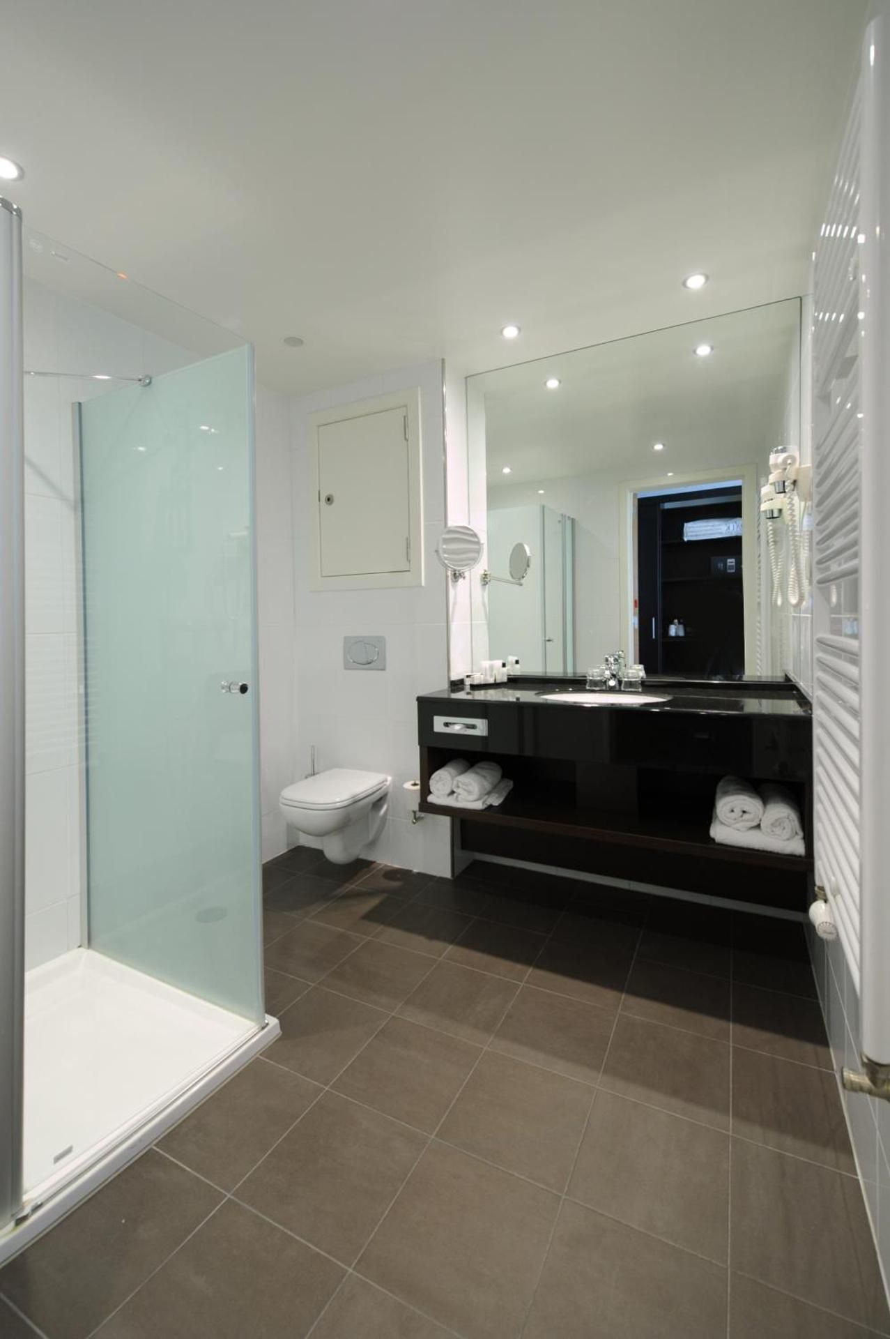 undefined Van Der Valk Hotel Brussels Airport 9