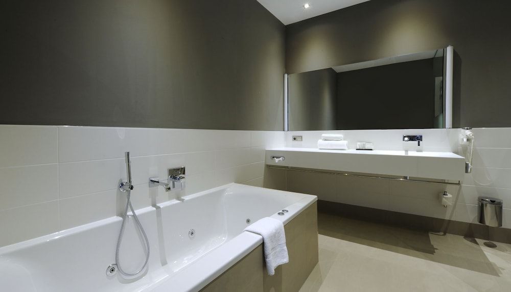 undefined Van Der Valk Hotel Brussels Airport 5