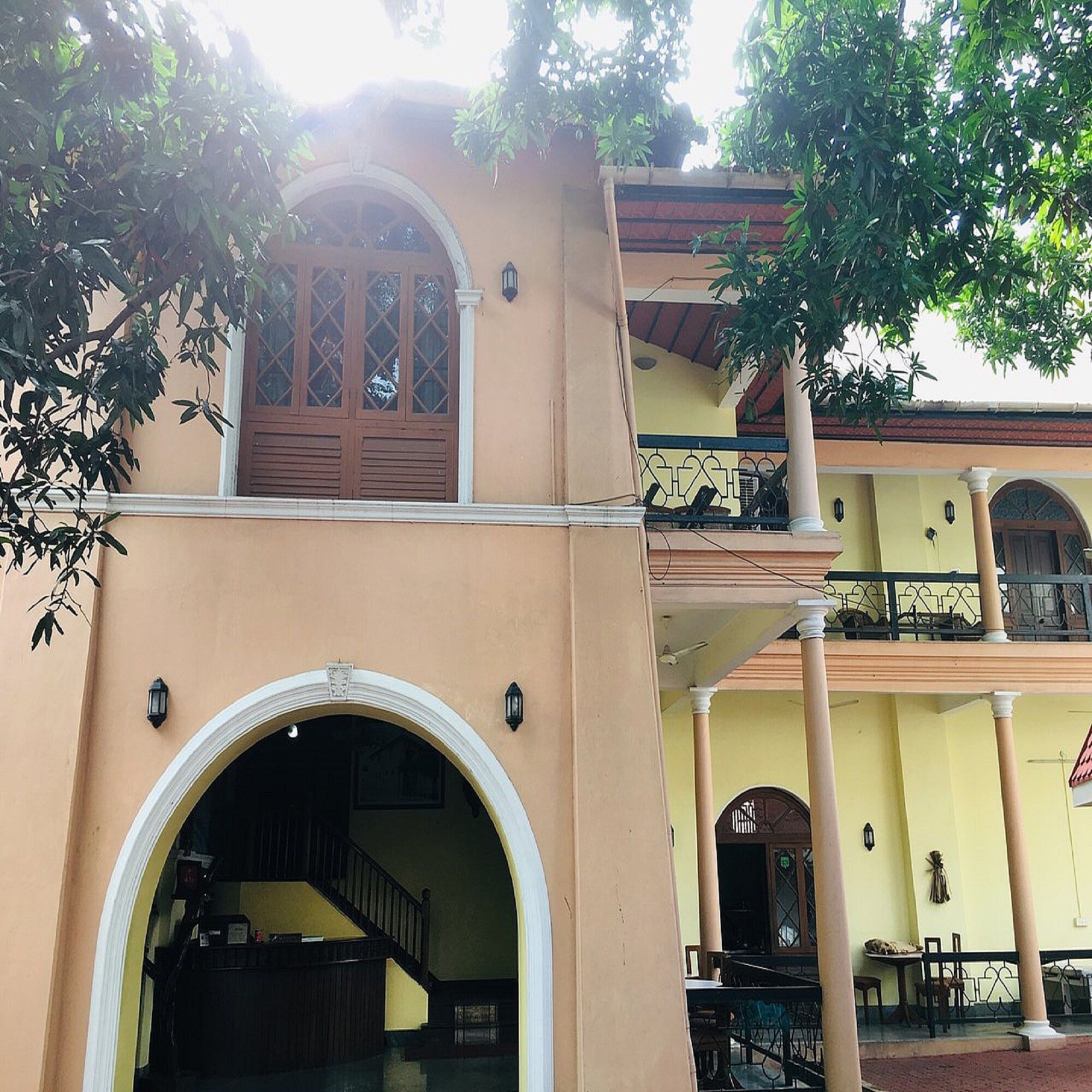 undefined Ballard Bungalow 8