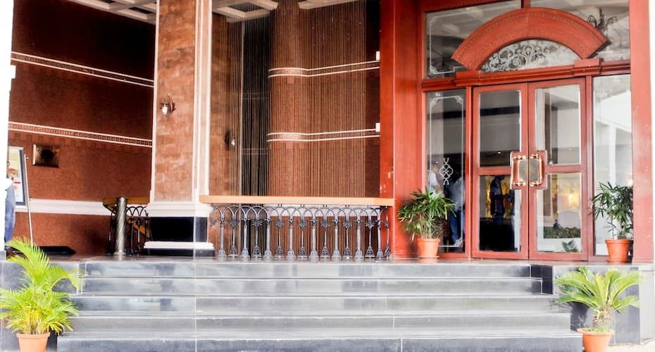 undefined  The Wyte Fort 6