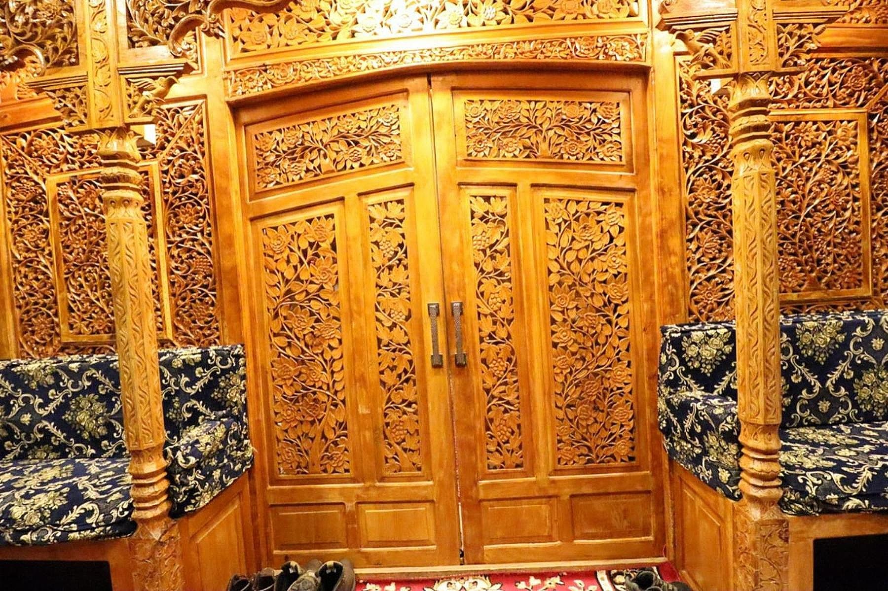 undefined Umbrella House Boat 5