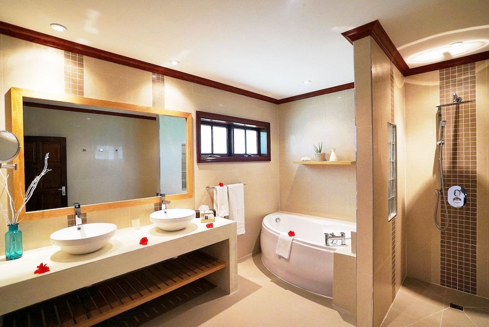 Hotel L'Archipel Senior Double Room 11