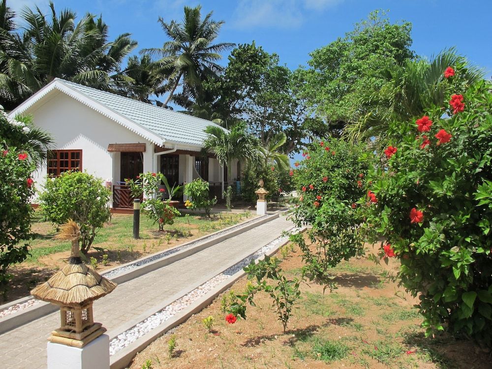 undefined Villas De Mer 10