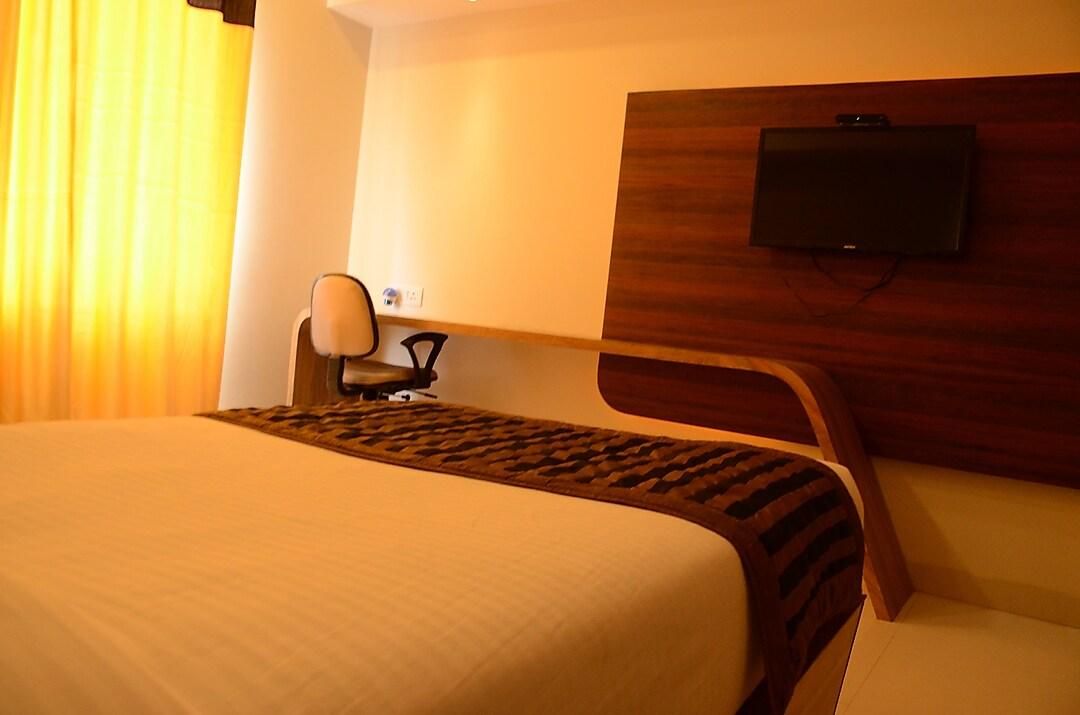 Hotel La Capitol Super Deluxe Room 3