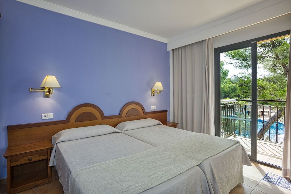 Apartment, 1 Bedroom, Pool View