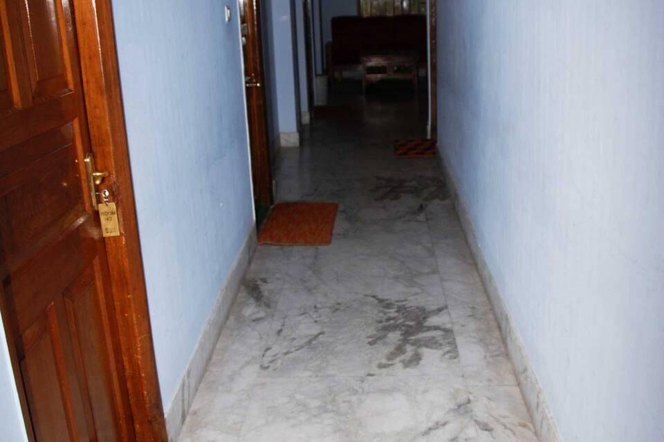 undefined Hotel Queens Regency 2