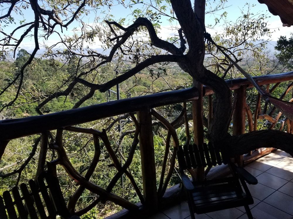 Hotel Monte Campana Heredia Tree House 11