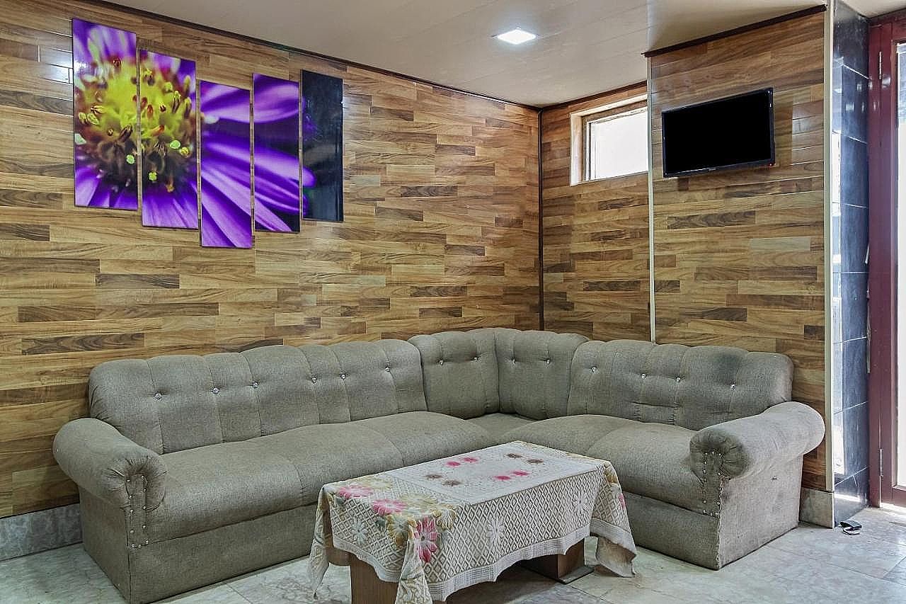 undefined OYO 29553 Hotel Essar 6