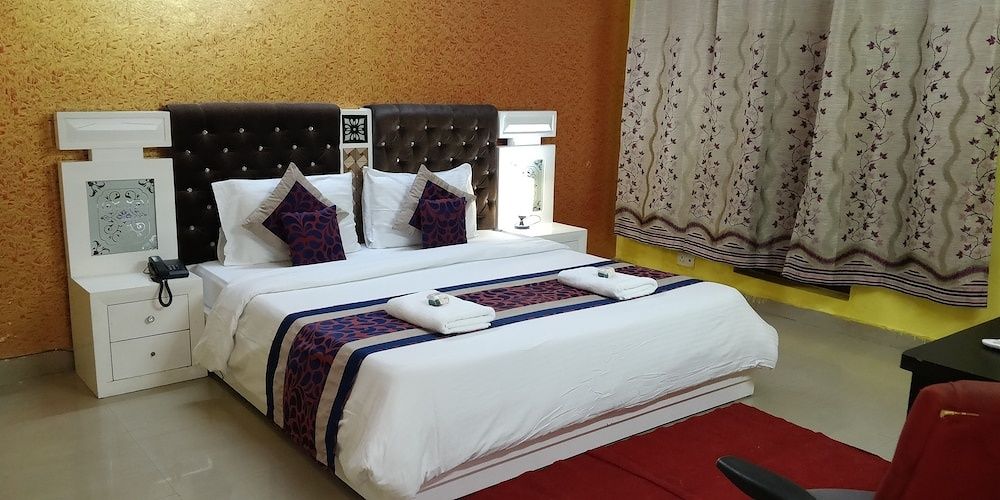 undefined Celeste Inn 8