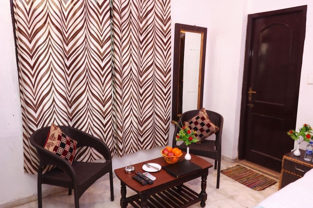 Hotel Darshan Palace