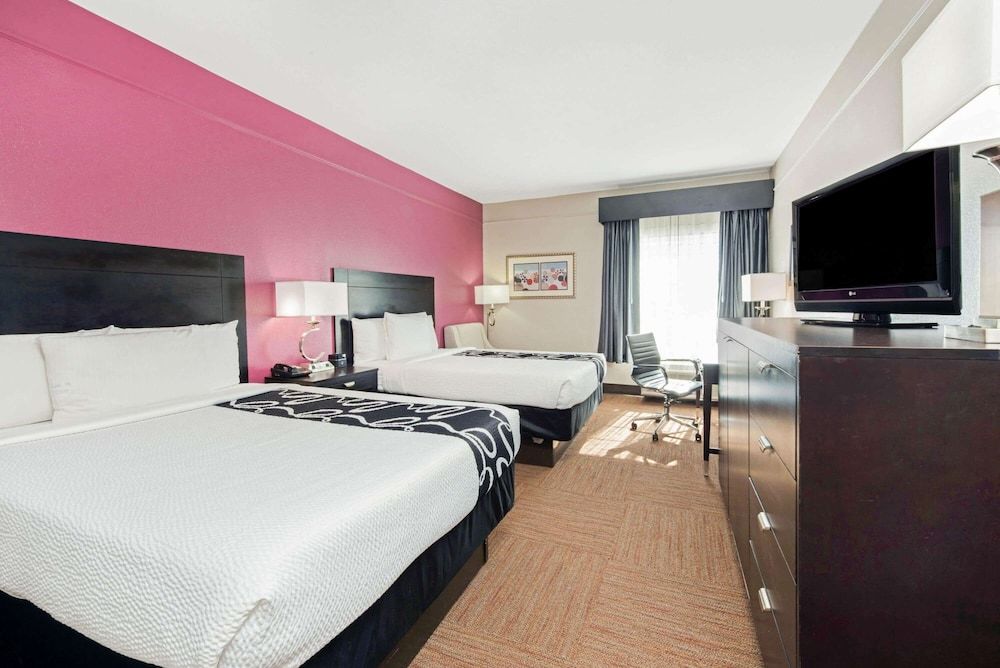 Room, 2 Double Beds, Accessible, Non Smoking (Mobility/Hearing Impaired Accessible)