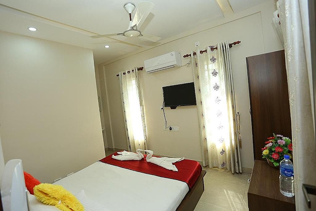 Hotel Innate Inn Standard Non AC Room 4