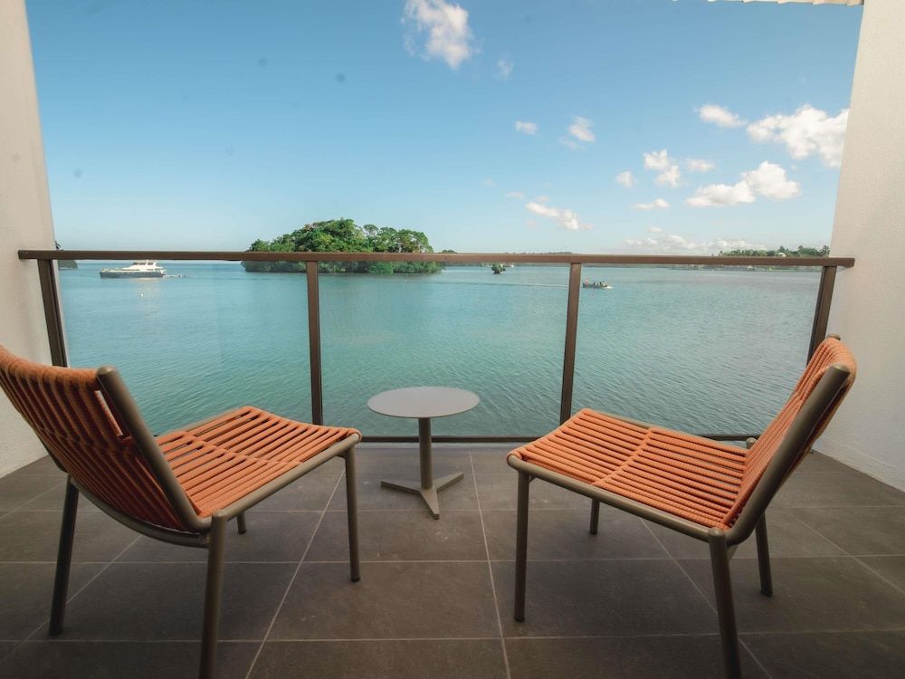 Novotel Suva Lami Bay Executive Room, 1 King Bed, Ocean View 4