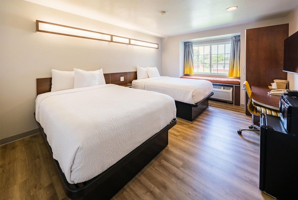 Standard Room, 2 Queen Beds