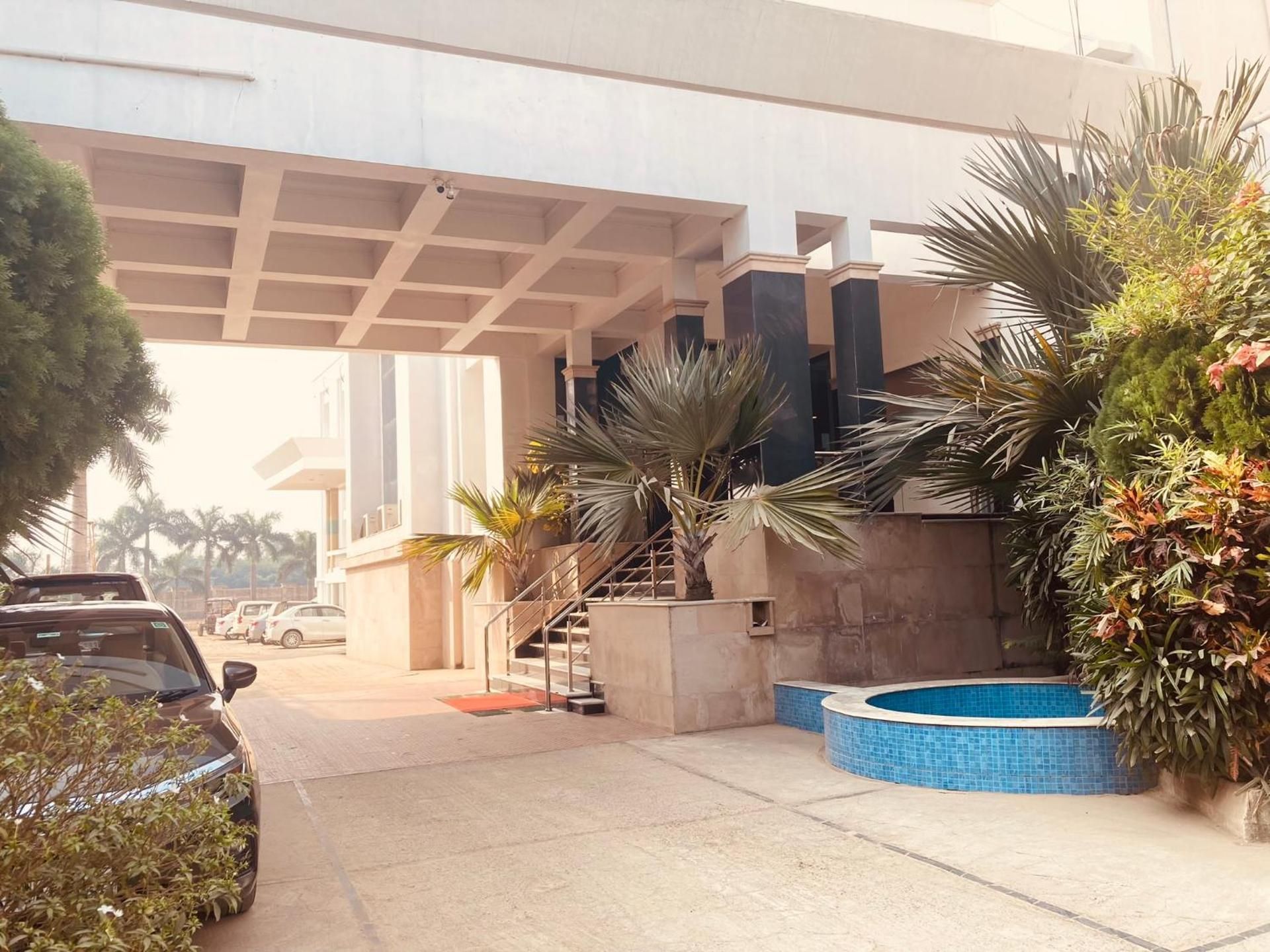 Hotel Exterior
