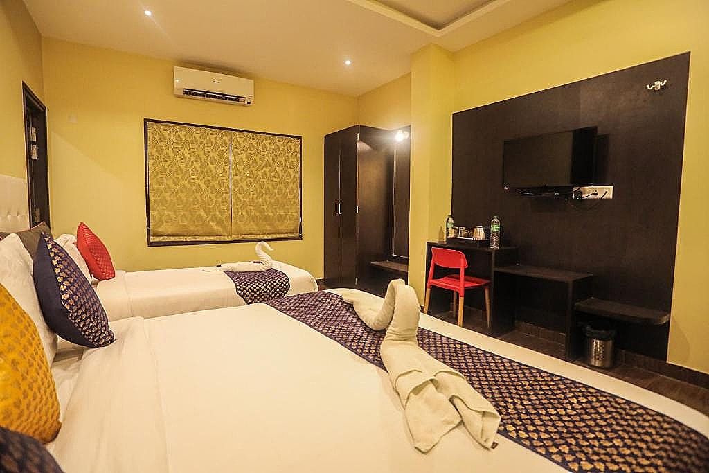 Triple Room