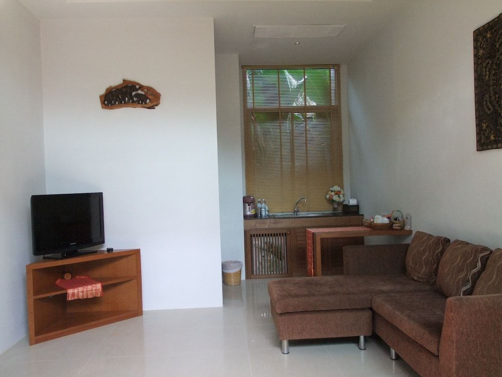 undefined Samui Island Beach Resort & Hotel 9
