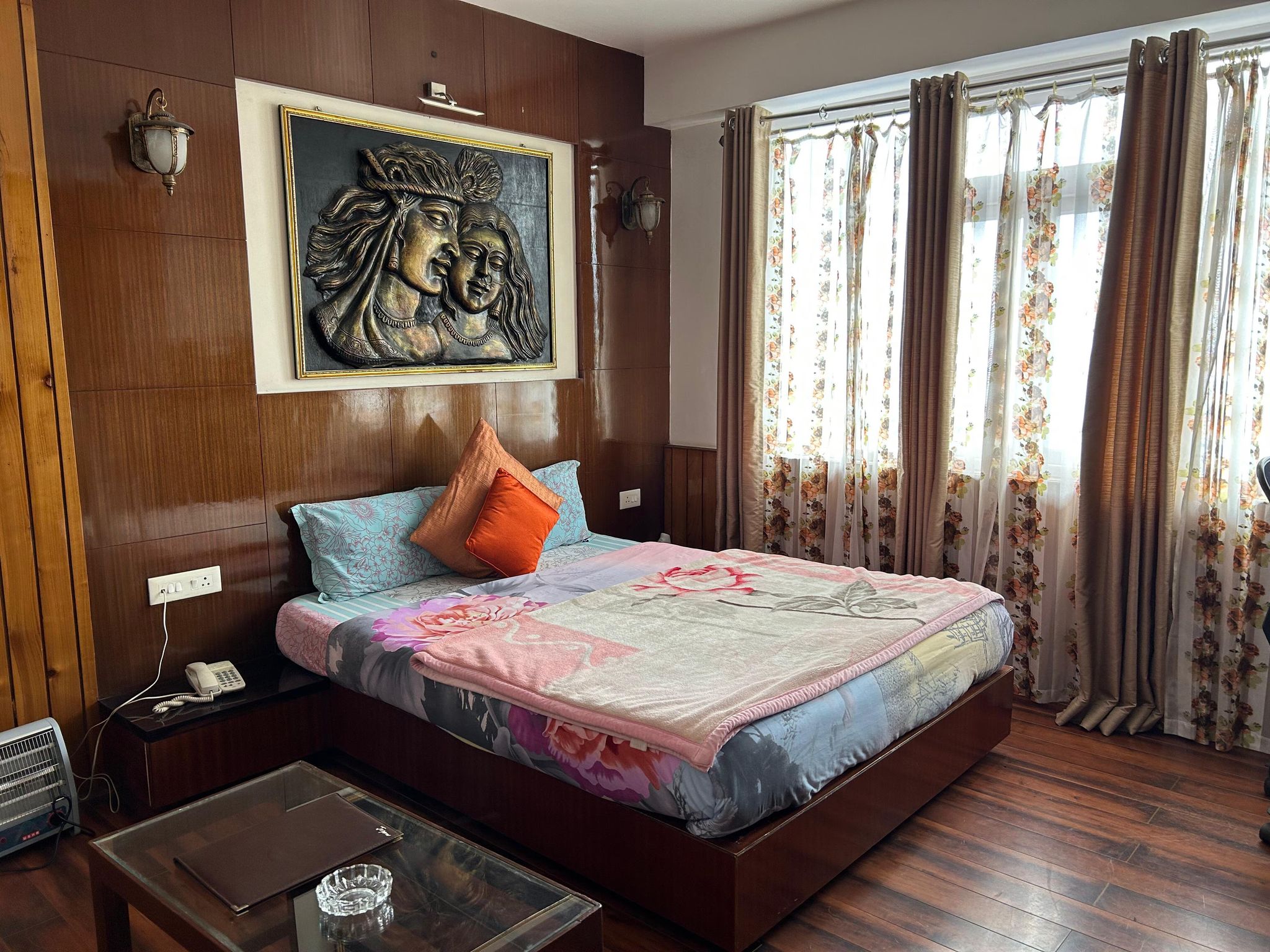 Kanchenjunga Room