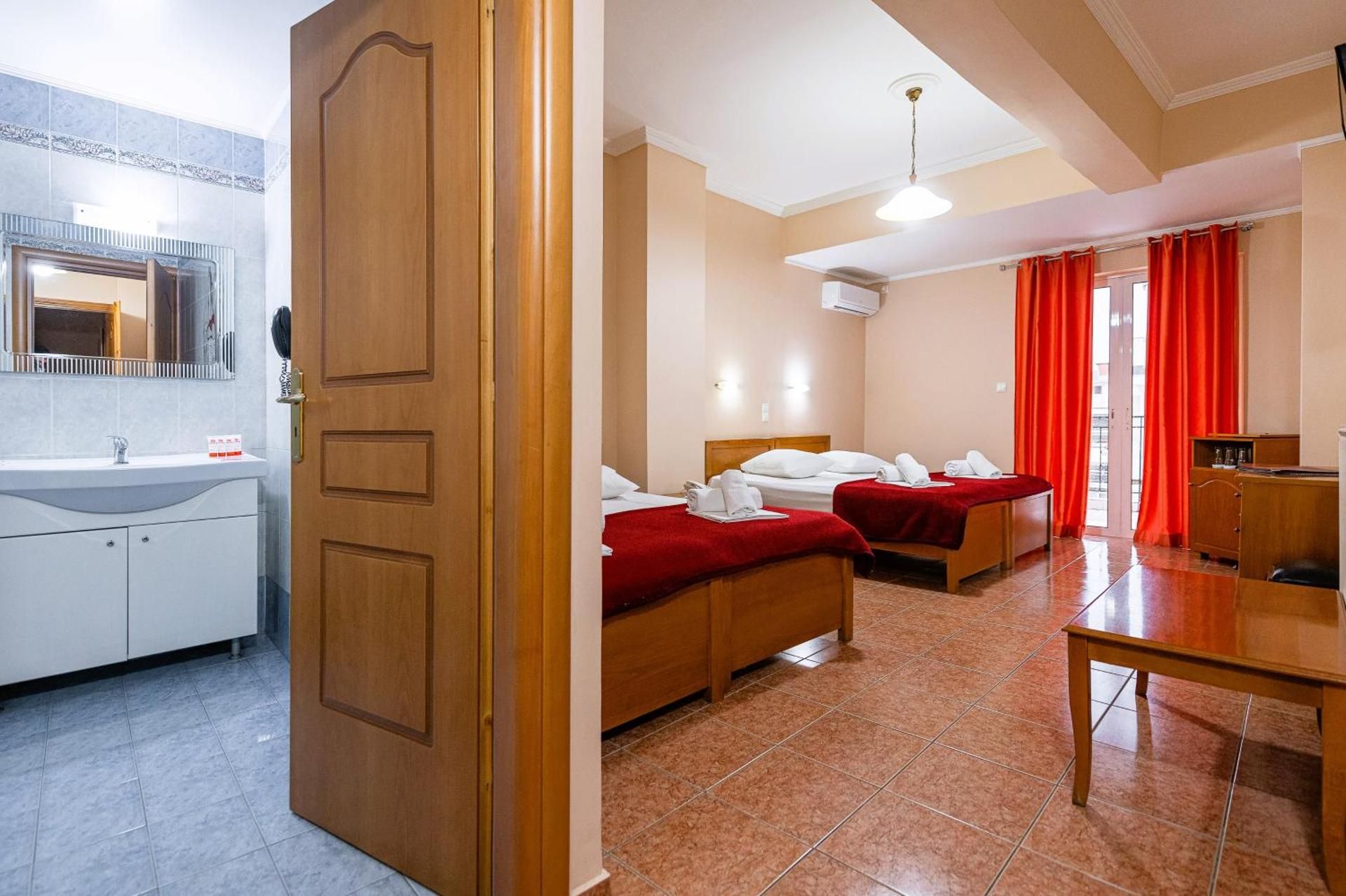 undefined Faros 2 Hotel 9