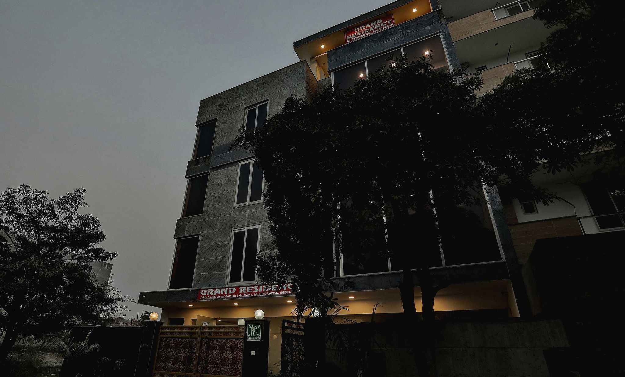 undefined Townhouse 22956 Hotel Grand Residency 3