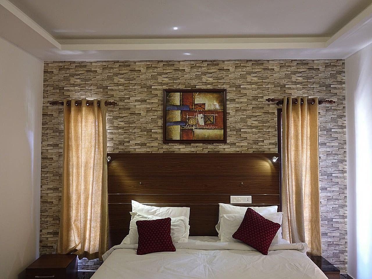 Double or Twin Room with Balcony