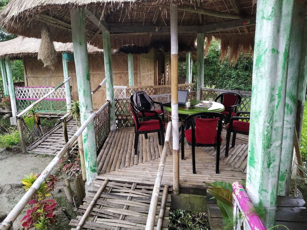 Jonki Panoi Bamboo Cottages