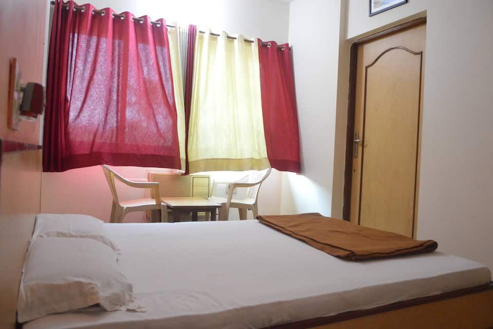 Hotel Vaibhav Non A/C Room 2