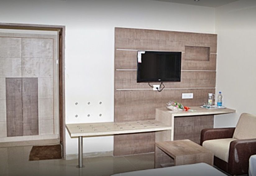 Hotel Kanakabhishegam Double Room 6