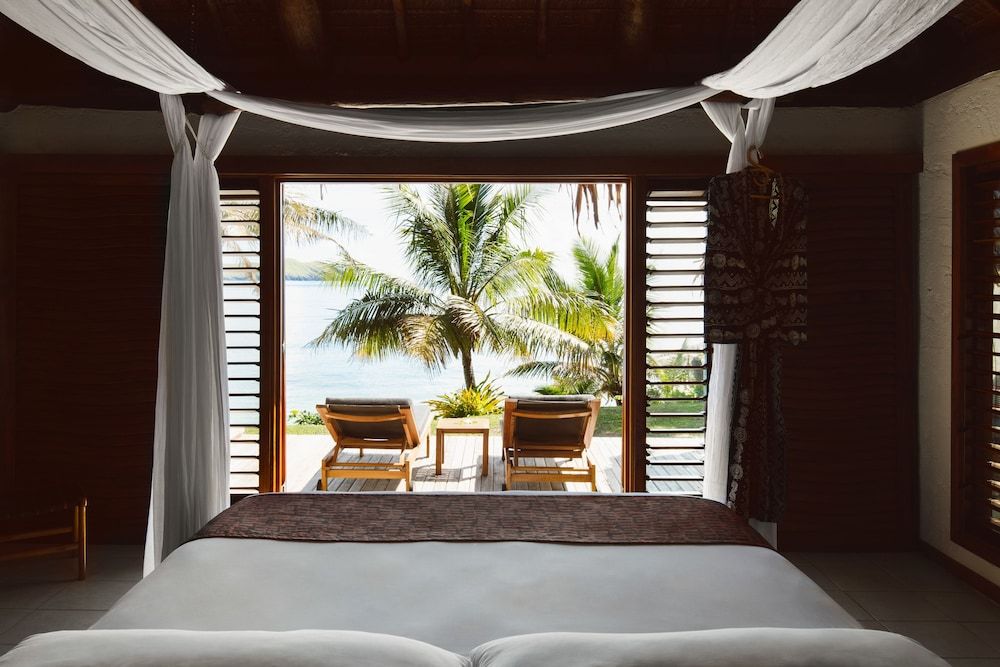 Beachfront Pool Villa