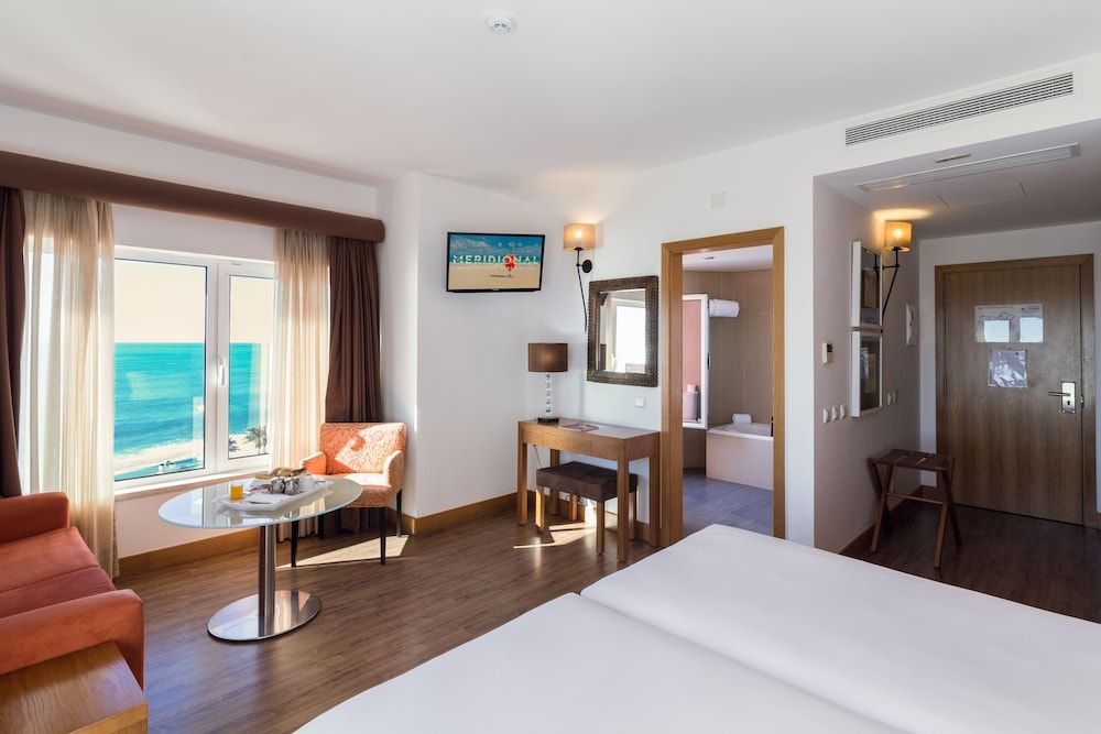 Hotel Quarteirasol Suite, Sea View