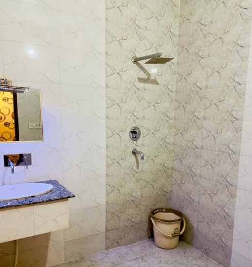 Mithilesh Hotel Kaithal Executive Room 4