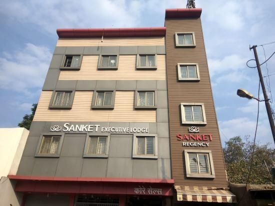 undefined Hotel Sanket Regency 6