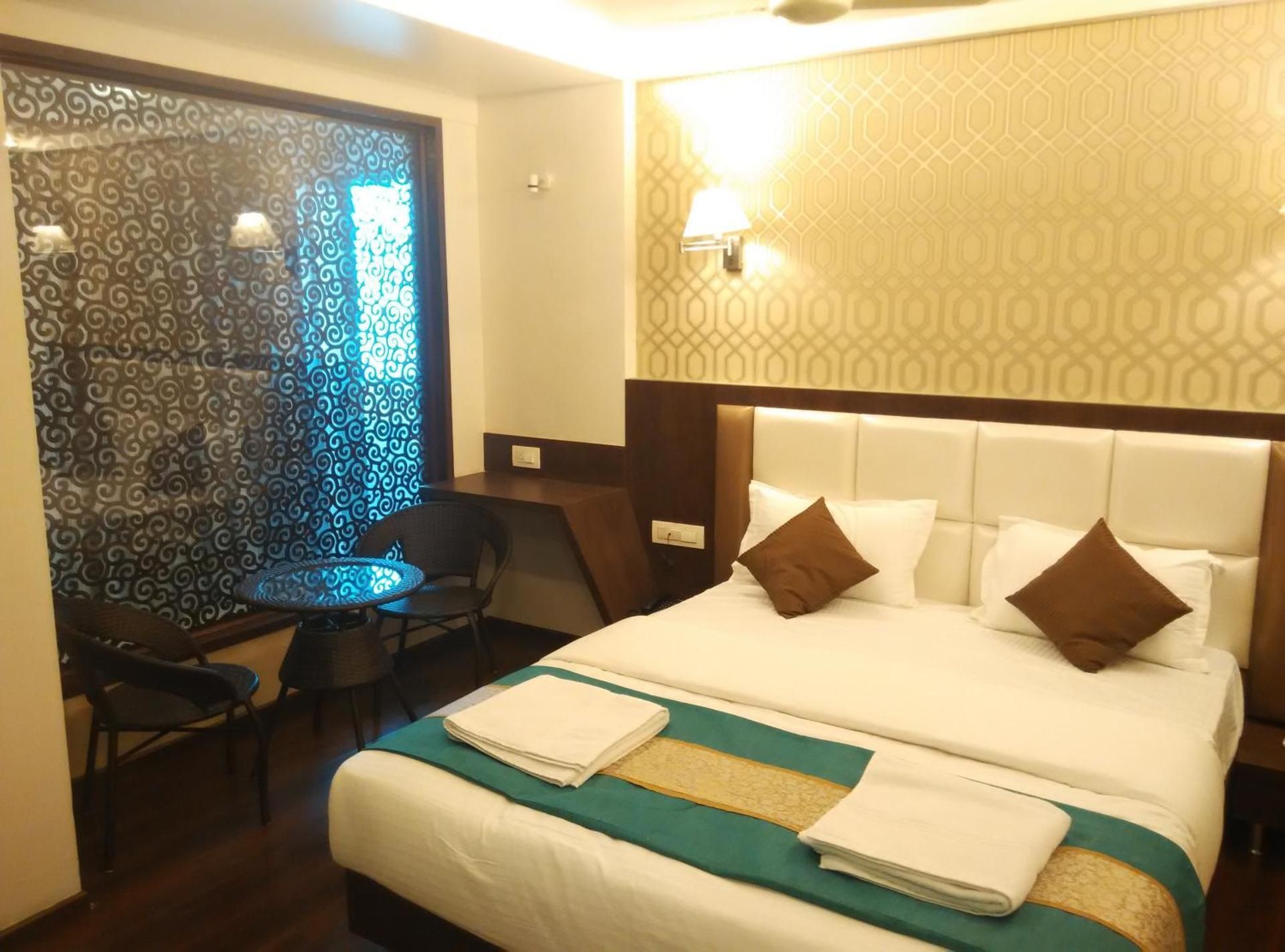 Deluxe Suite