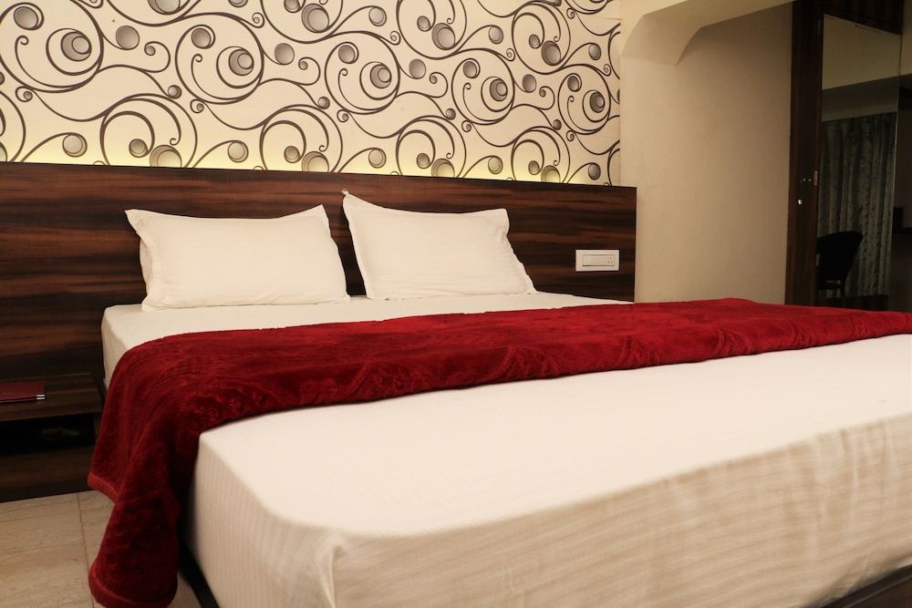 Hotel Sai Residency Vasai Standard Double Room, 1 Double Bed